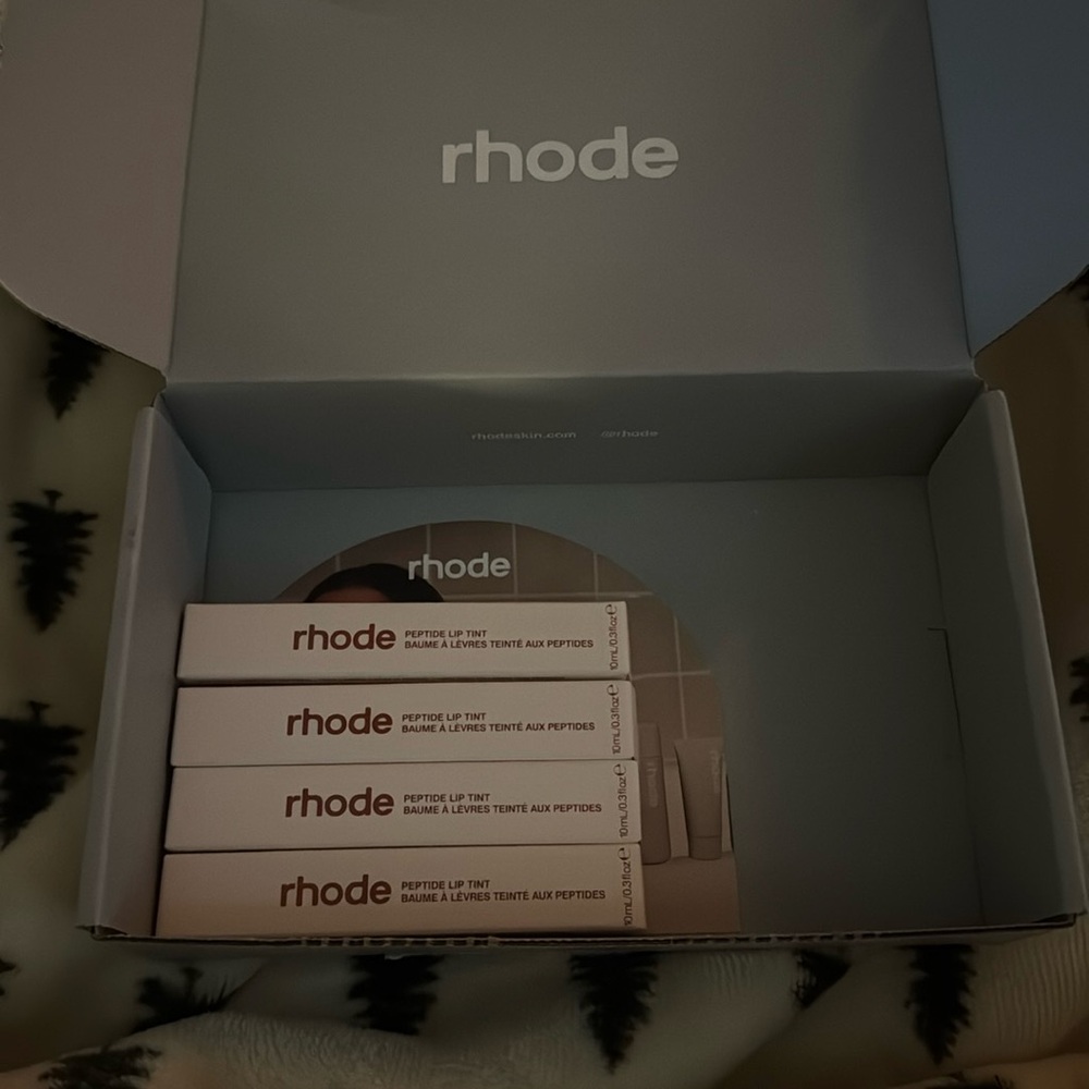 Rhode cinnamon roll peptide lip tint